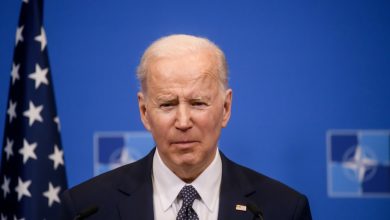 federal-judge-extends-block-on-biden’s-student-loan-forgiveness-plan,-throwing-pre-election-plans-into-jeopardy-–-financial-freedom-countdown