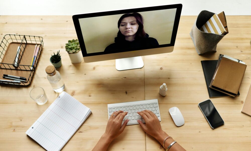 remote-work-challenges:-adapting-professional-development-strategies